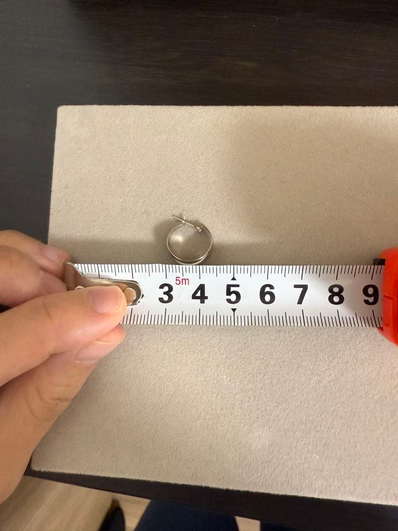 プラチナ　ムーンフープピアス　2g