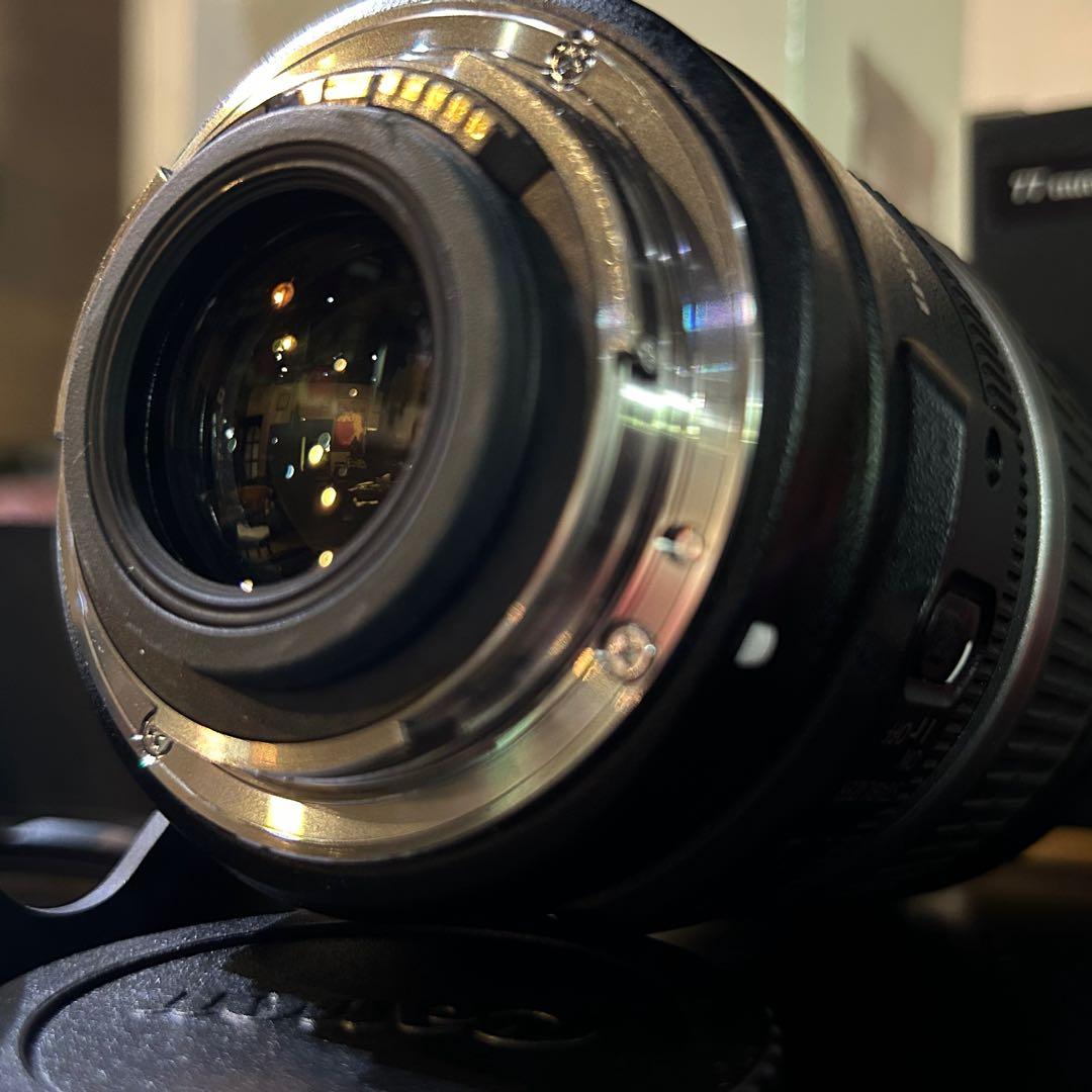 【極美品】 Canon EF-S 17-55mm f/2.8 中古 元箱付属