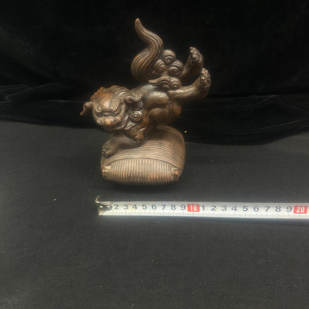 僃前焼　獅子置物陶器