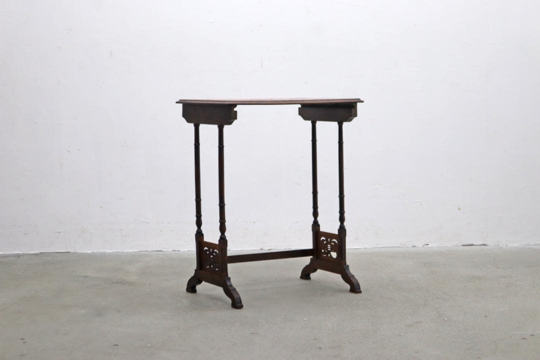 英国 イギリス ヴィンテージ サイドテーブル 花台 展示台 アンティーク