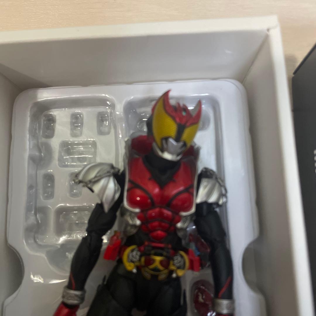 SHフィギュアーツ　仮面ライダーキバ　キバフォーム　真骨頂