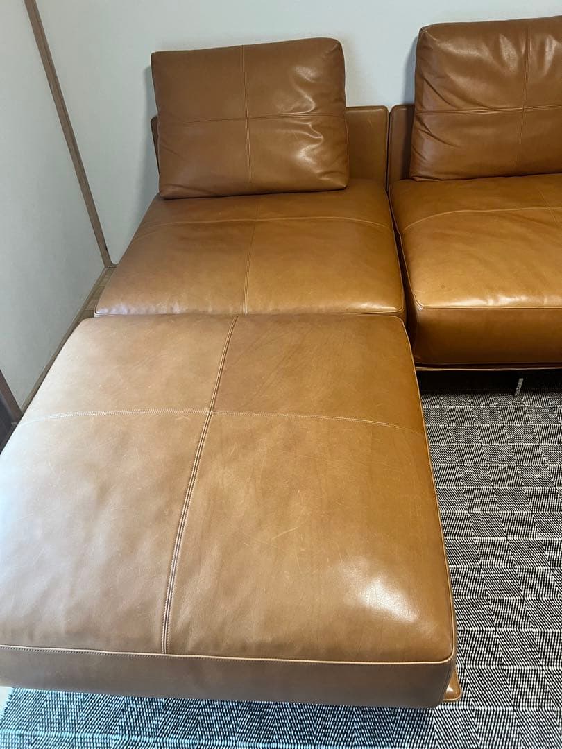 ブラウンレザー カウチソファ