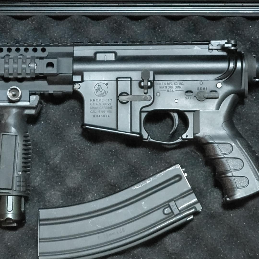 東京マルイ　エアガン M4 A1 フルカスタム 9.6V仕様 強化スプリング