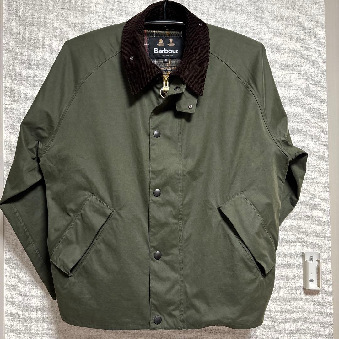 ［新品未使用品］Barbour オリーブグリーン アウター　42