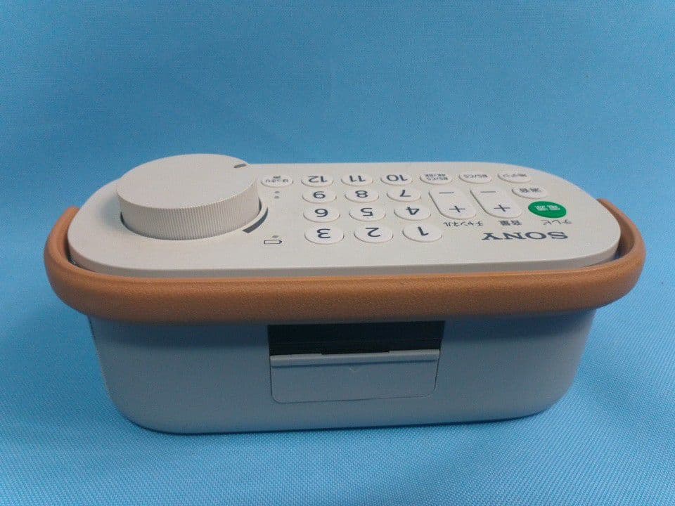 ソニー　SONY お手元スピーカー ホワイト　白　通電OK