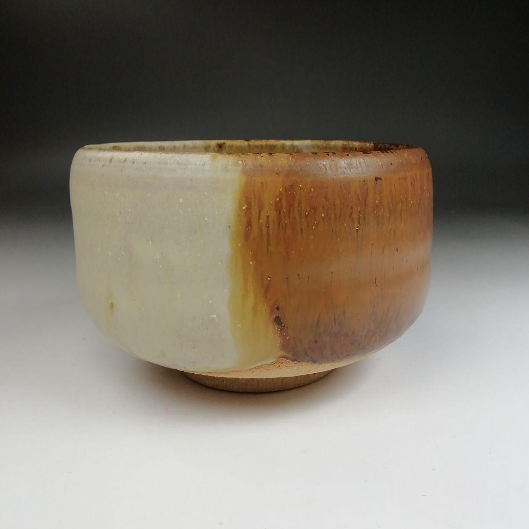 Ｔ９１３　茶碗　『高取　掛分茶碗』『十三代　高取八仙 造』　共箱　抹茶碗　茶道具