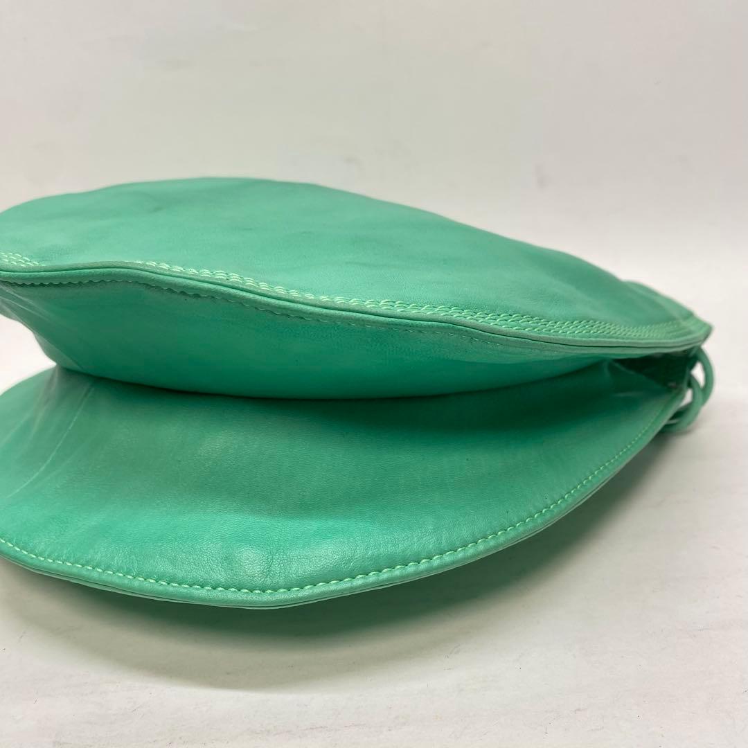 【希少カラー】ロエベ ショルダーバッグ ミントグリーン ナッパレザー アナグラム