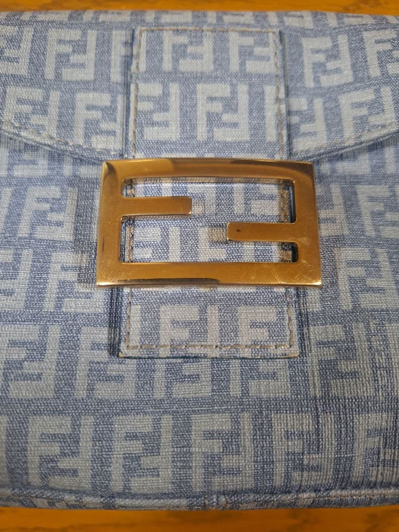 Fendi ブルー ハンドバッグ