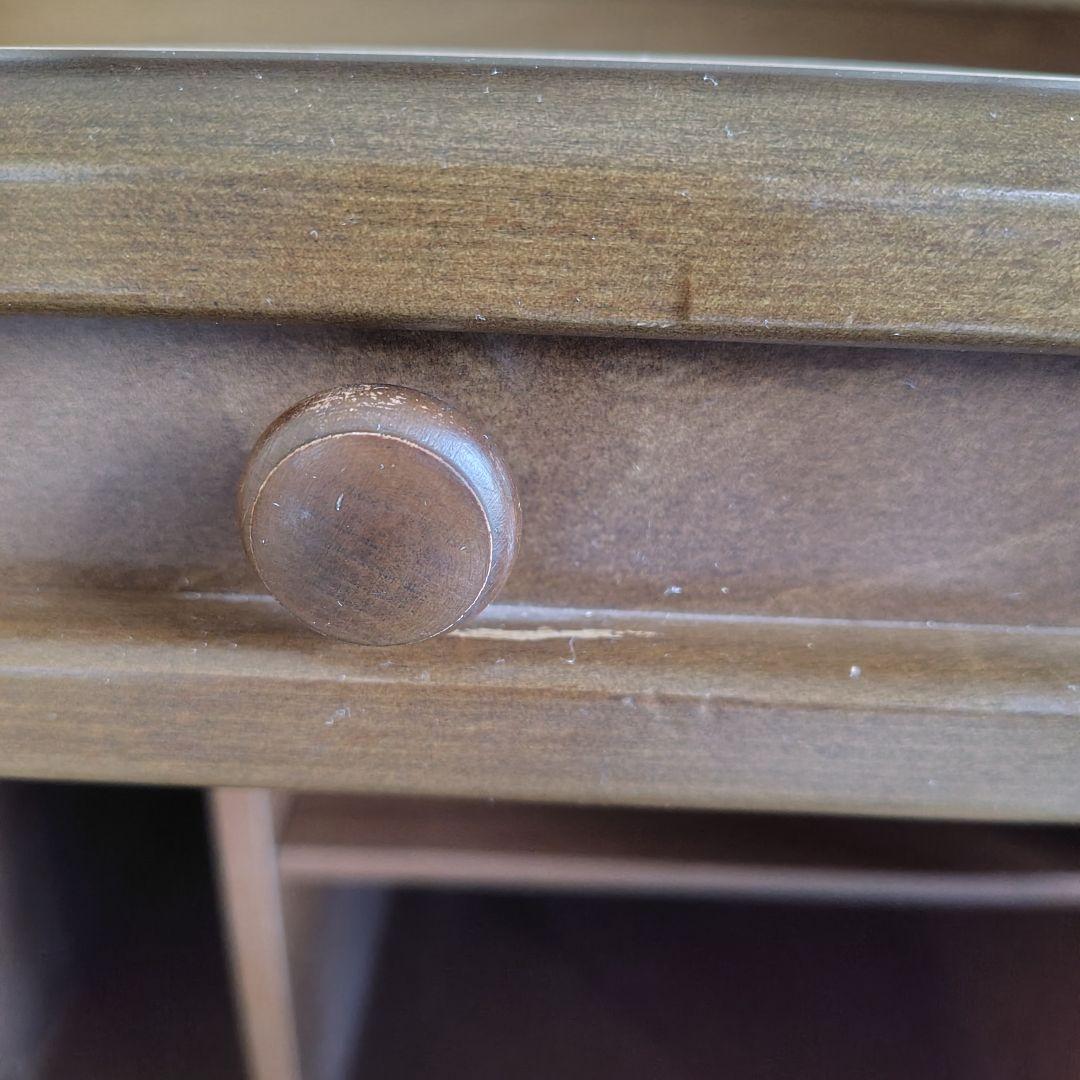 カリモク サイドボード 引き出し 扉付き 2口コンセント