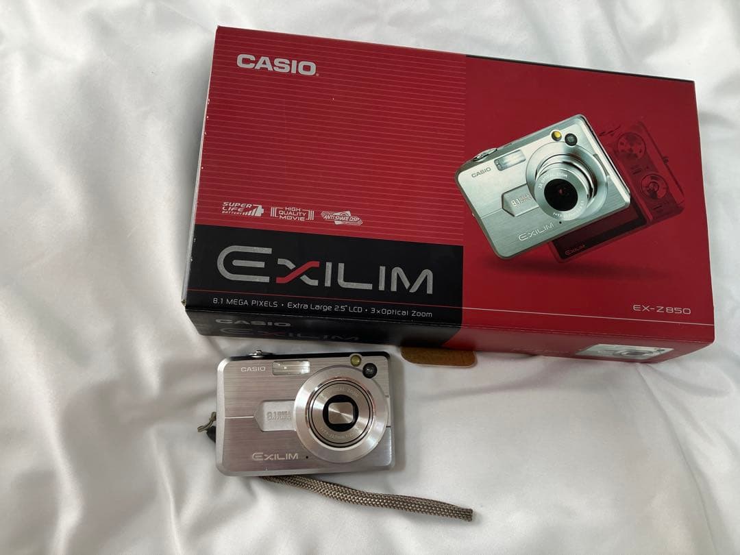 【値下げ】CASIO EXILIM EX-Z850 デジタルカメラ 2006年製