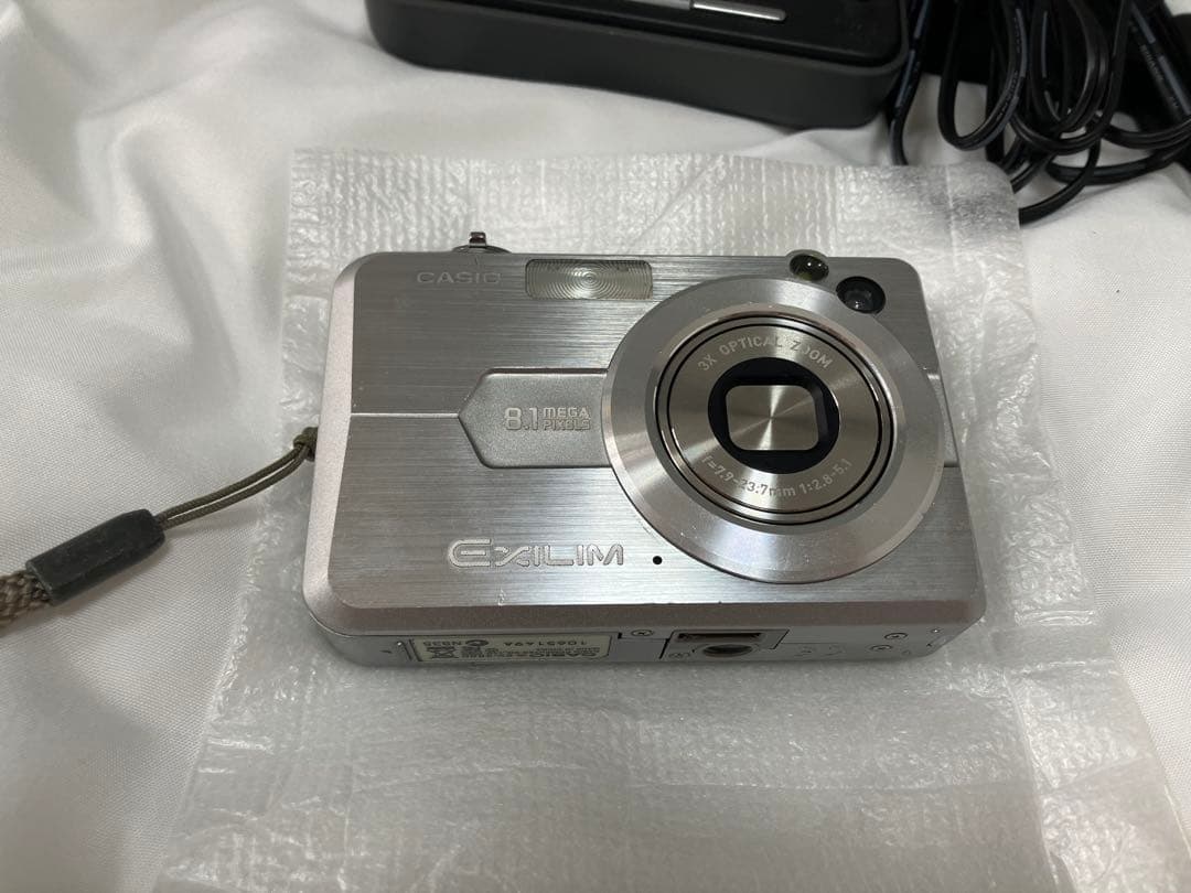 【値下げ】CASIO EXILIM EX-Z850 デジタルカメラ 2006年製