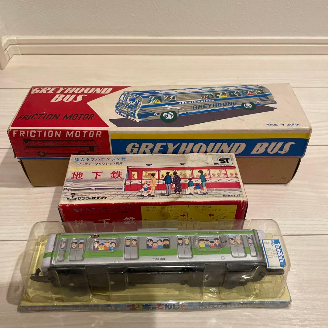 ブリキのおもちゃ