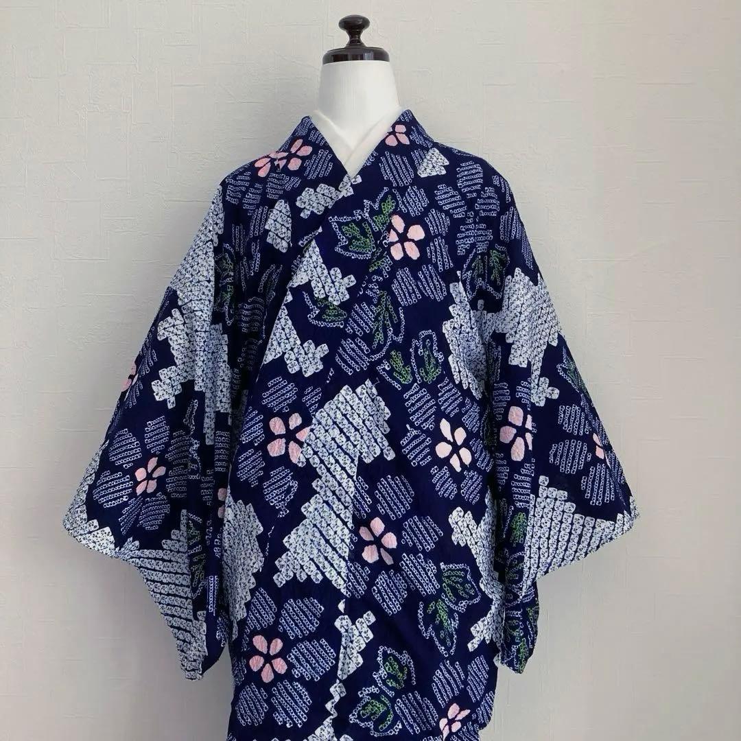 みっちん。 有松鳴海絞り浴衣・蜘蛛絞り 花模様　手縫い 広襟　No.-66