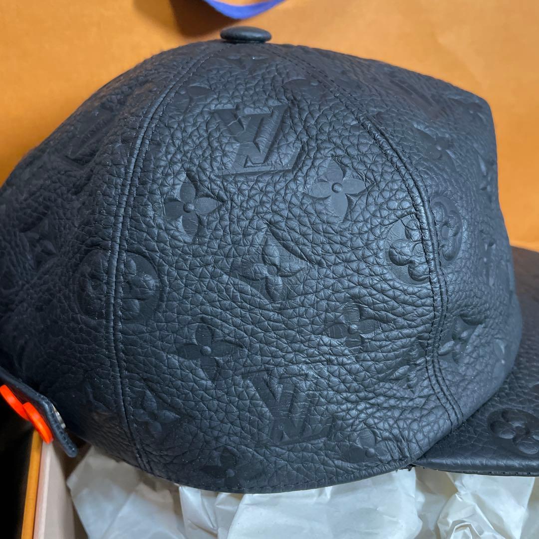 ルイヴィトン　レザーキャップ　メンズ　ブラック