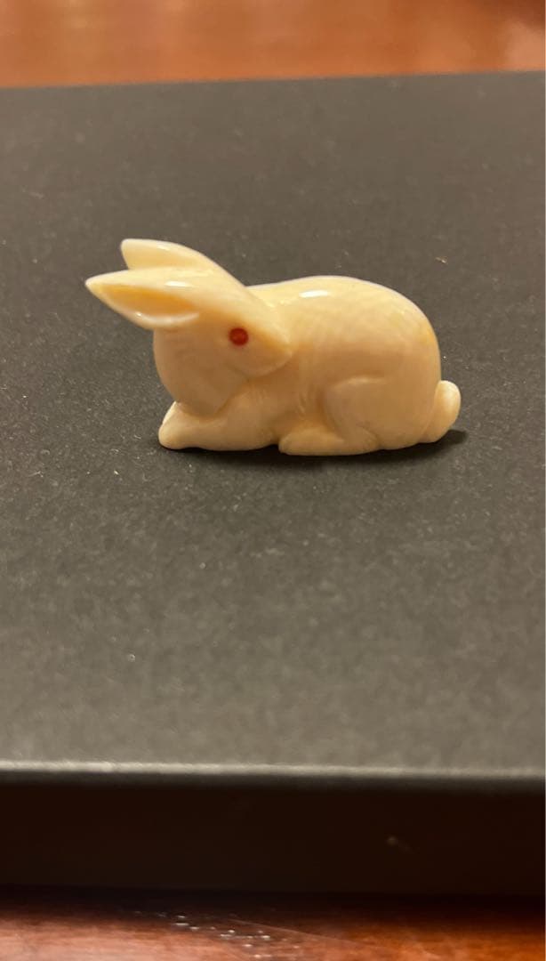 【美品】アキオモリ 森暁雄 ウサギ ブローチ