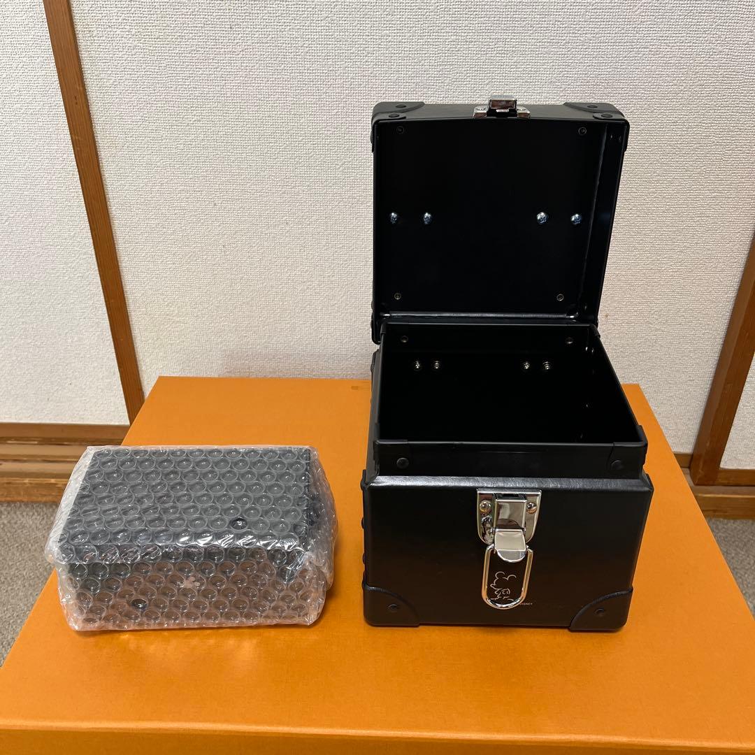 shu uemura 非売品　メイクボックス　ミッキー　シュウウエムラ