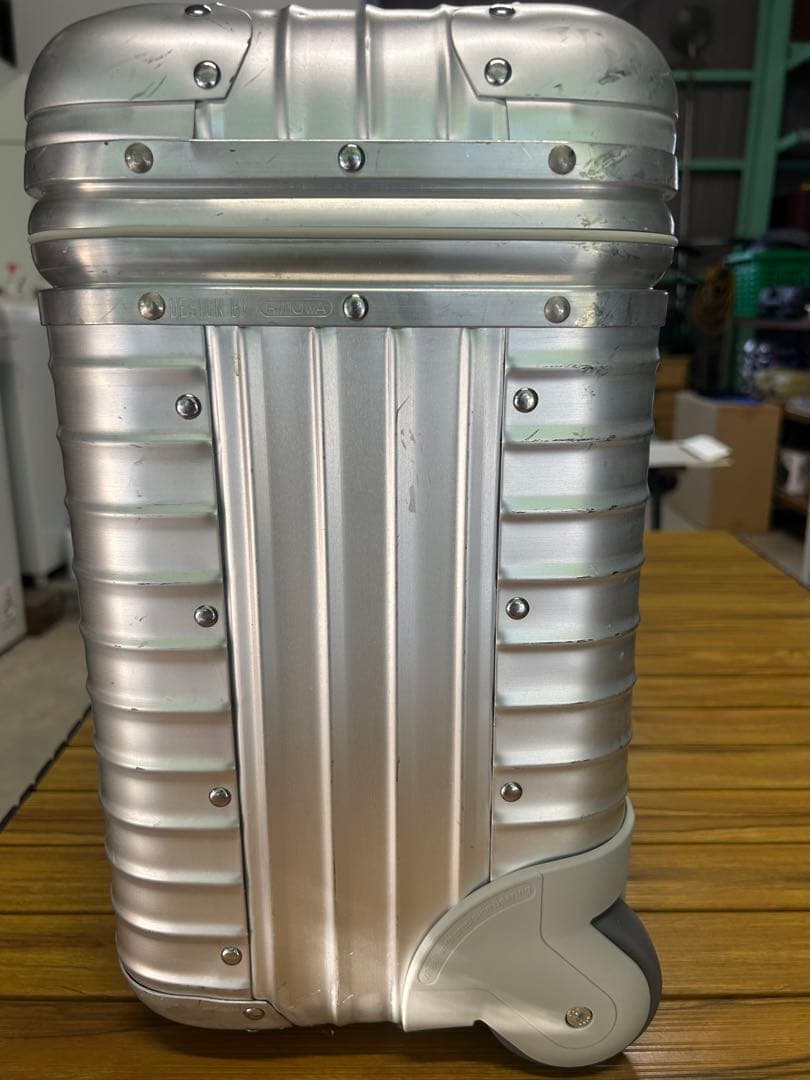 RIMOWA リモワ パイロットトロリー　TOPAS アルミ