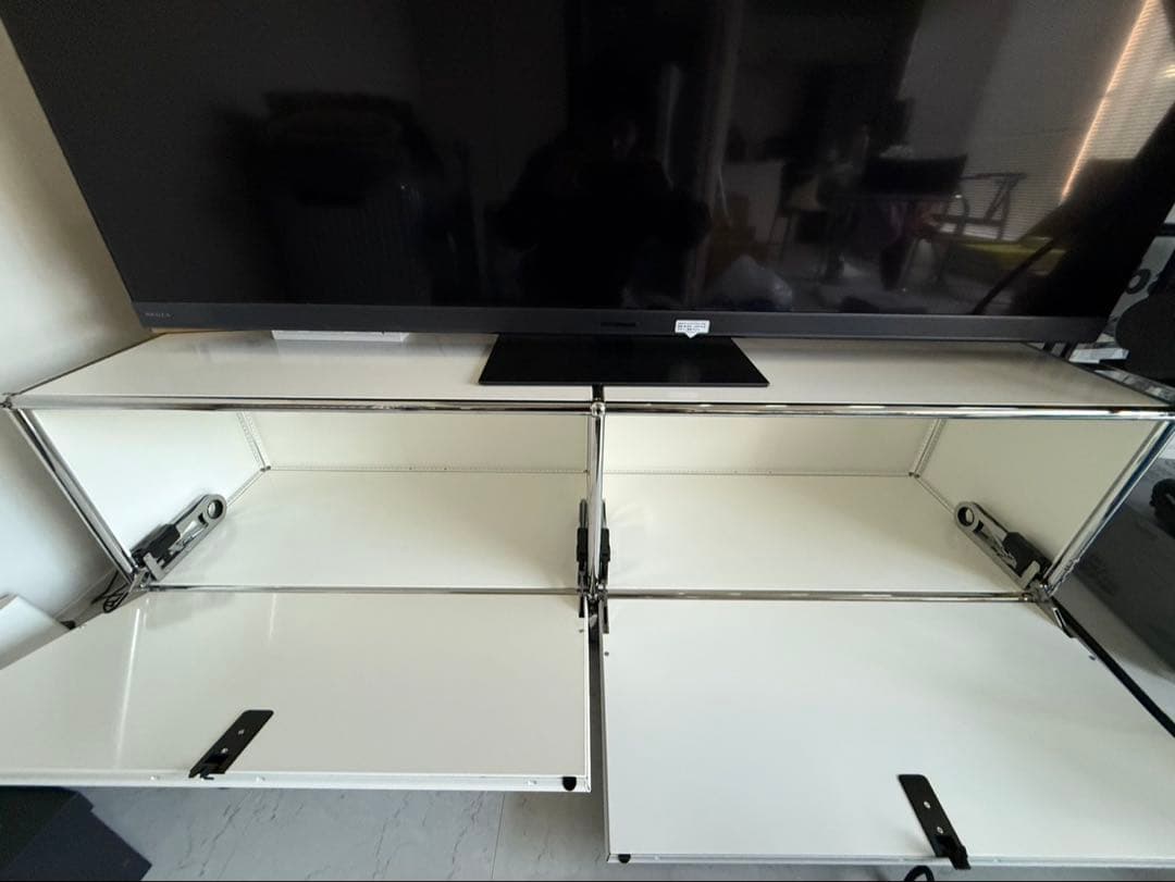 USM Haller TV Board ⭐️値下げ