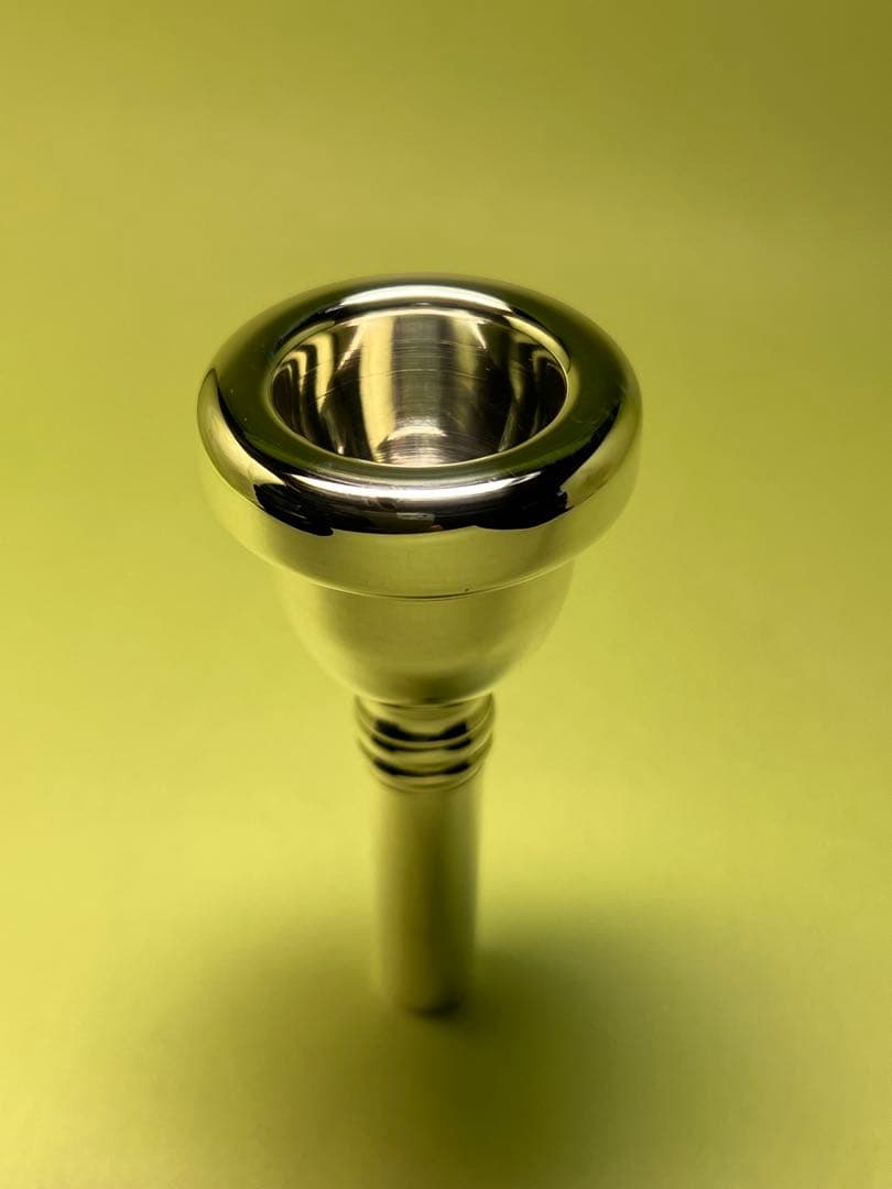 美品　Ｂａｃｈアーリーエルクハート・バック　トロンボーンマウスピース１２C