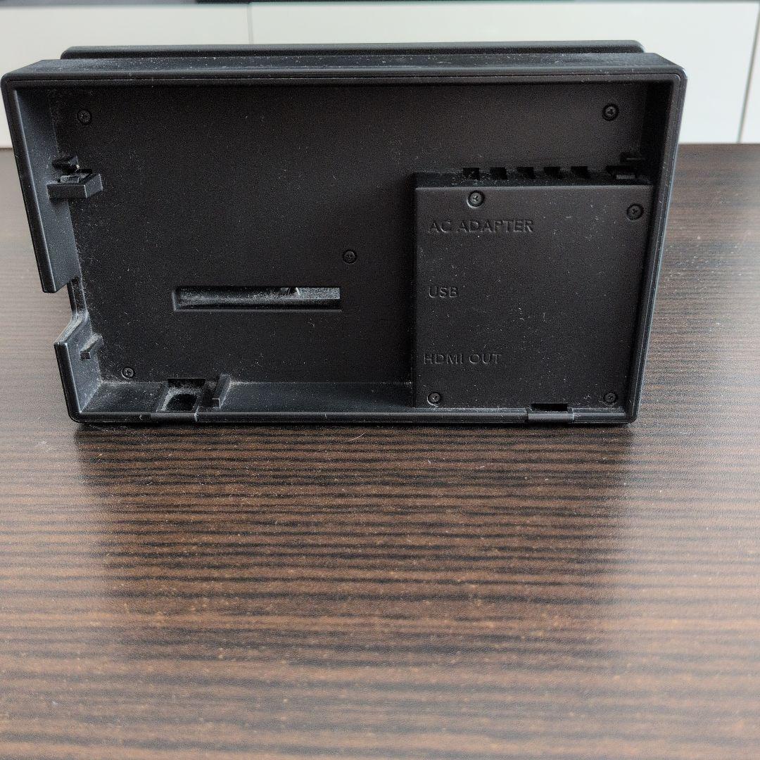 Nintendo Switch 本体 グリーン・ピンクジョイコン