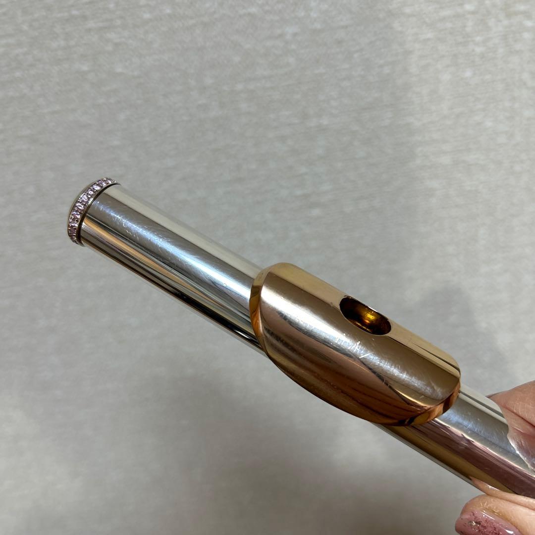 SWAROVSKI カップ型フルートアクセサリー