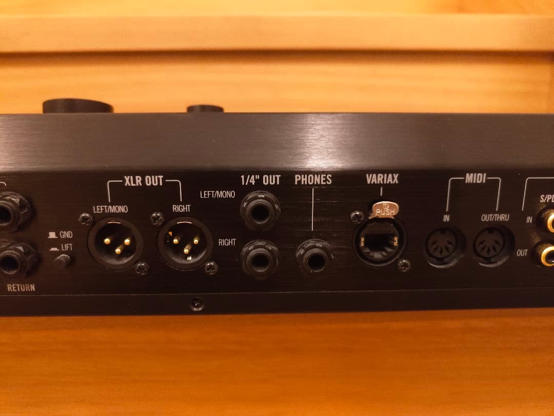 Line 6 Helix floor マルチエフェクター