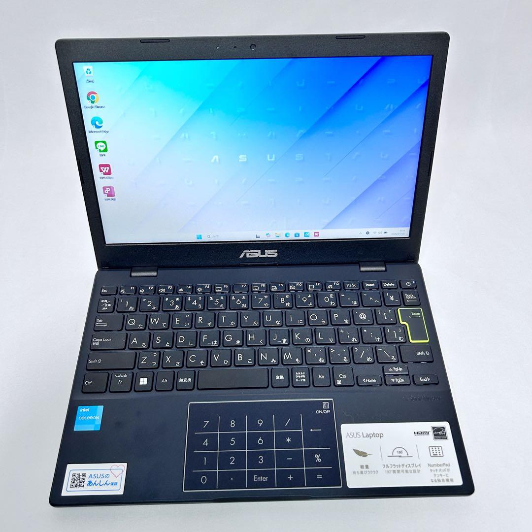 【美品】レアカラー｜ASUS ｜テンキー付きタッチパッド ｜2024年製｜SSD