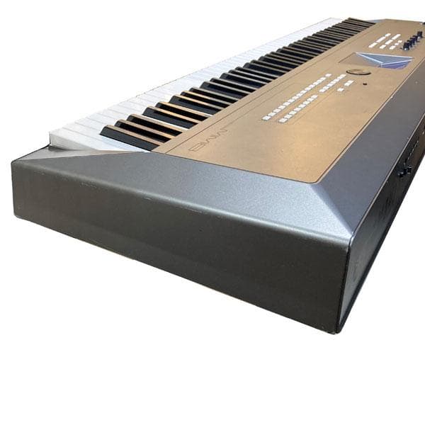 ジャンク YAMAHA MM8 シンセサイザー アダプター付き ヤマハ