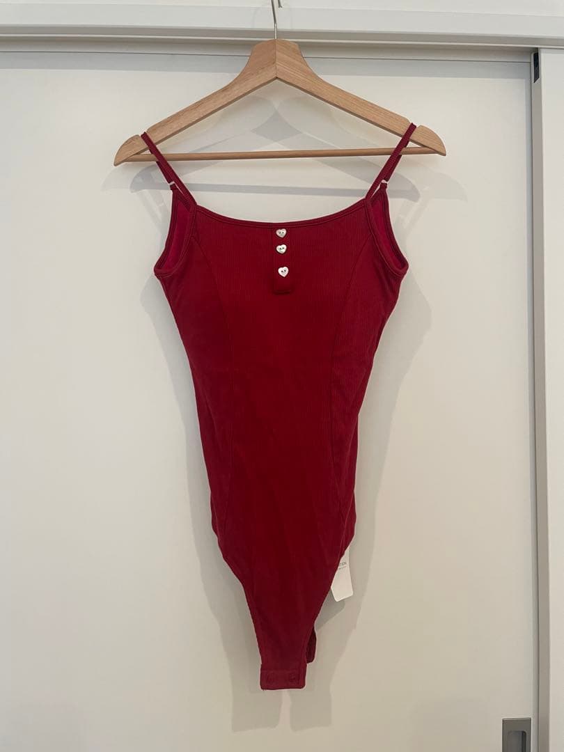 トップス POPPY Heart button leotard