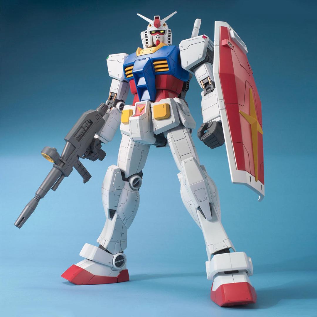 MEGA 1/48 MS-06F・MS-06S組立済 ・RX-78-2組立済
