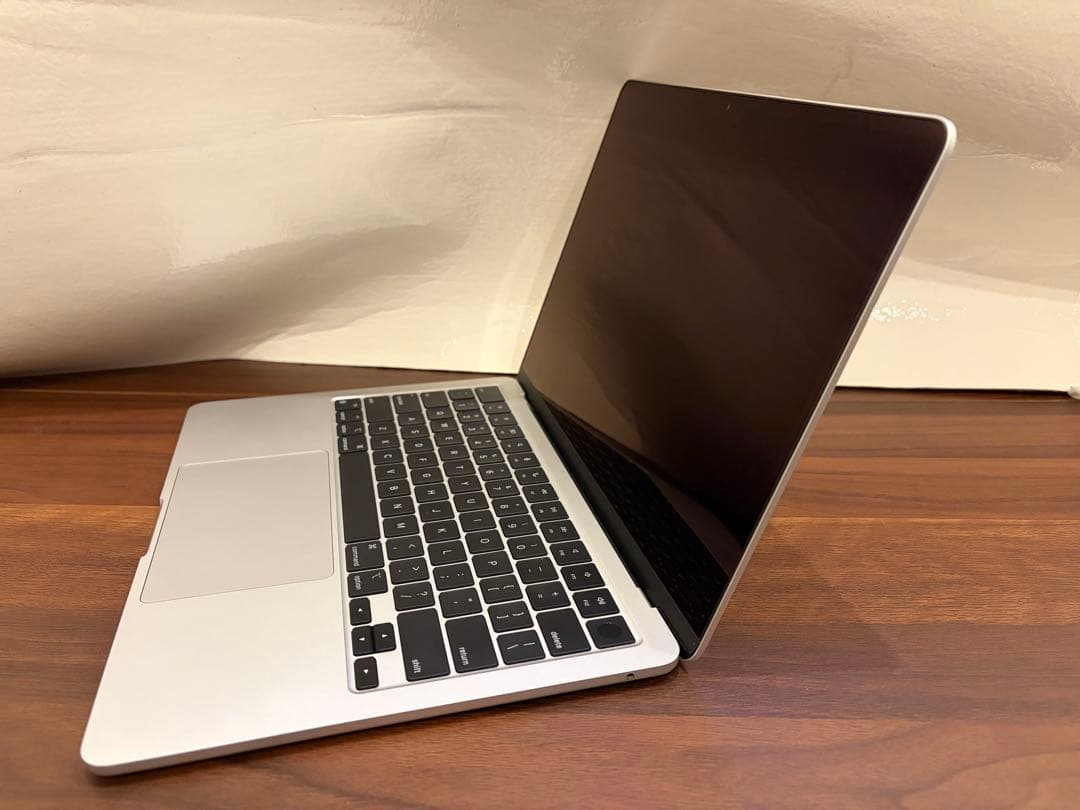 MacBook Air 13インチ M3 2024 24GB 512GB