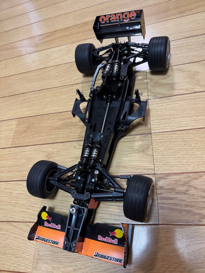 タミヤ F1シャーシ F201 希少ミシュランタイヤ付き
