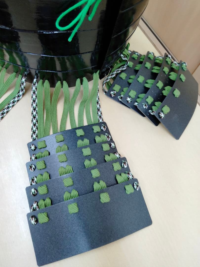 【紙甲冑】緑糸縅二枚胴【わけあり】