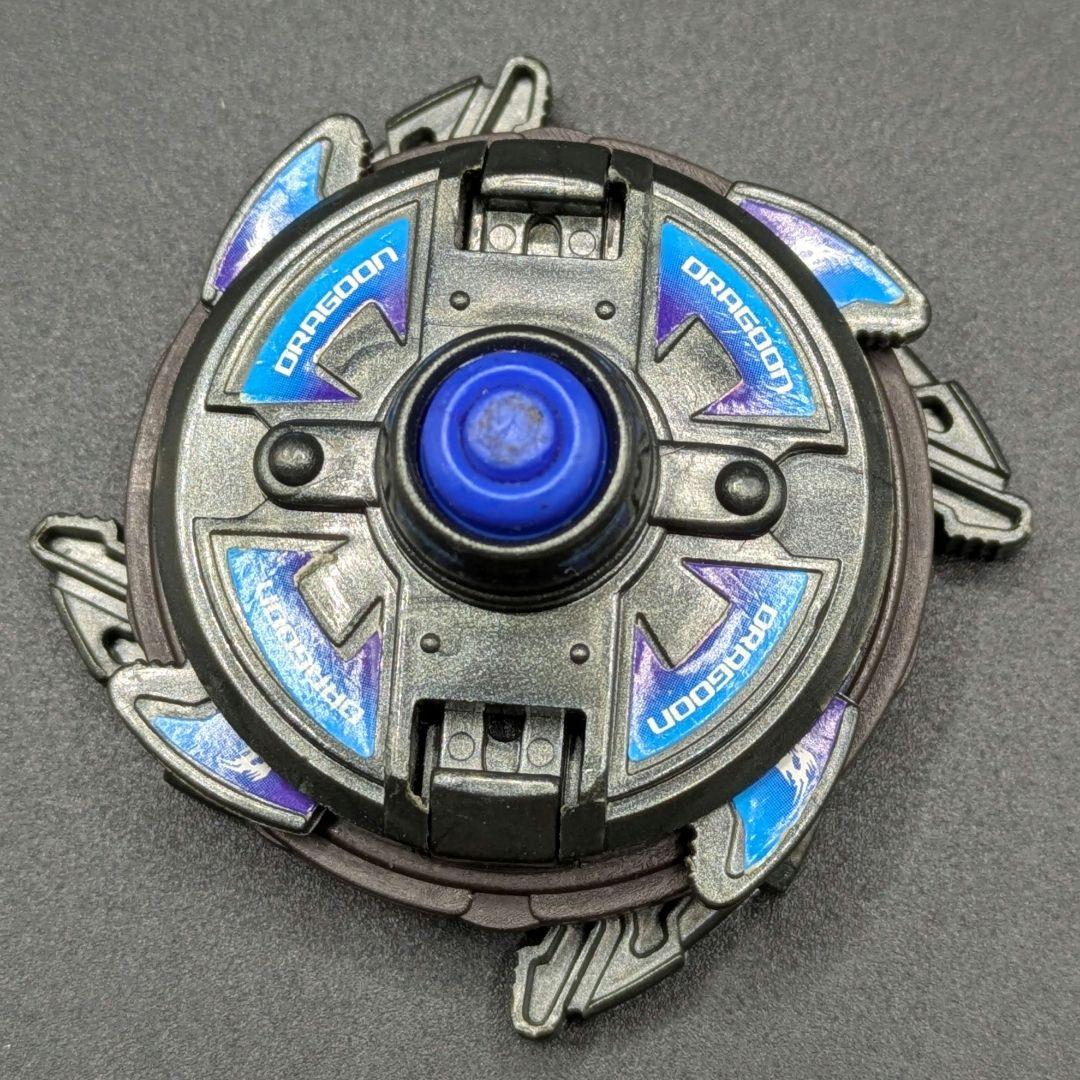 爆転シュートベイブレード ドラグーンV2ガンメタ