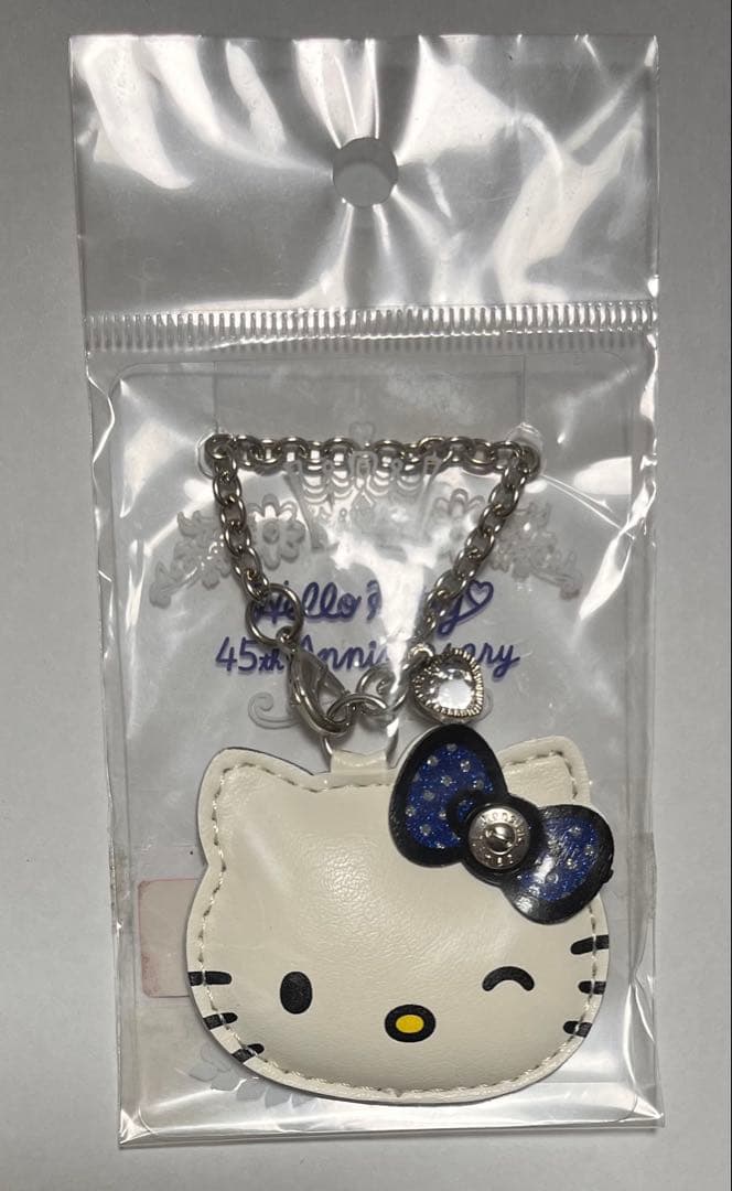 《希少》ハローキティ 45周年記念 バックチャーム