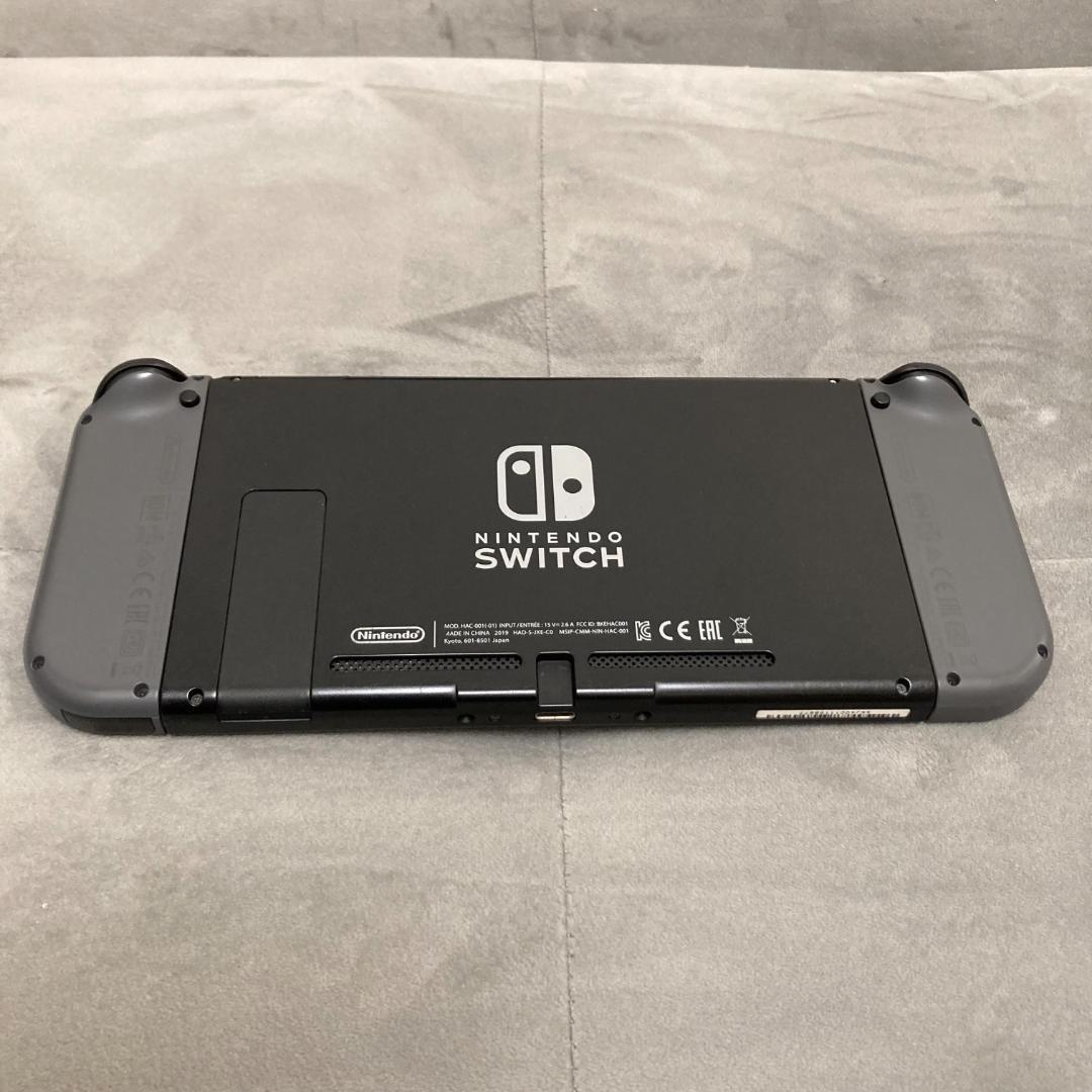 【完品】【おまけ付き】Nintendo Switch グレー 新型