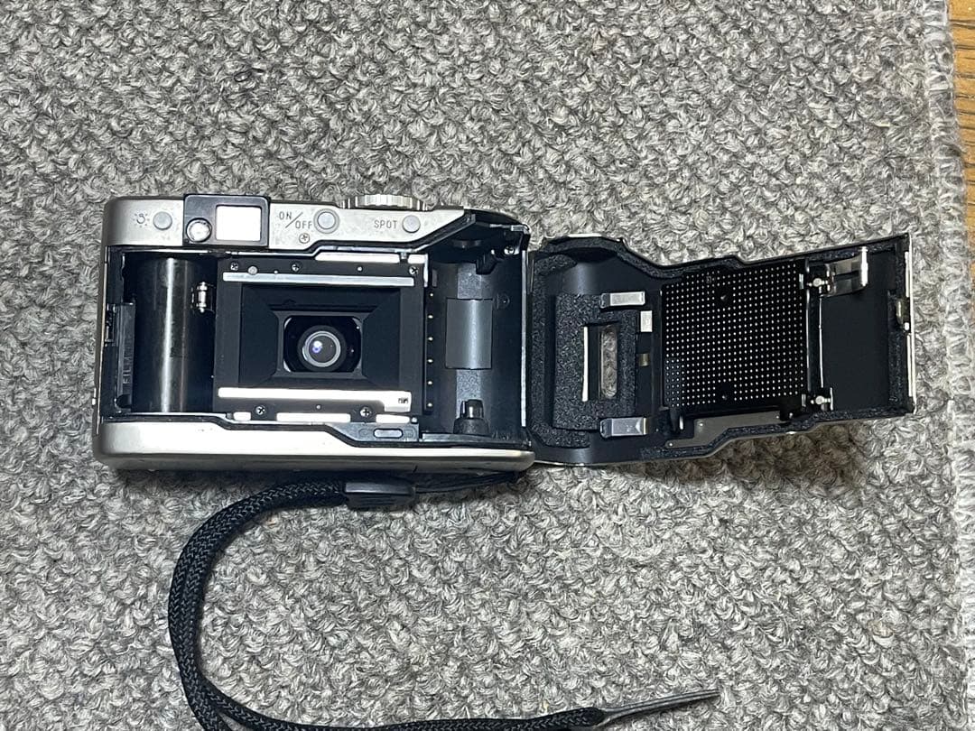 MINOLTA TC-1 コンパクトカメラ