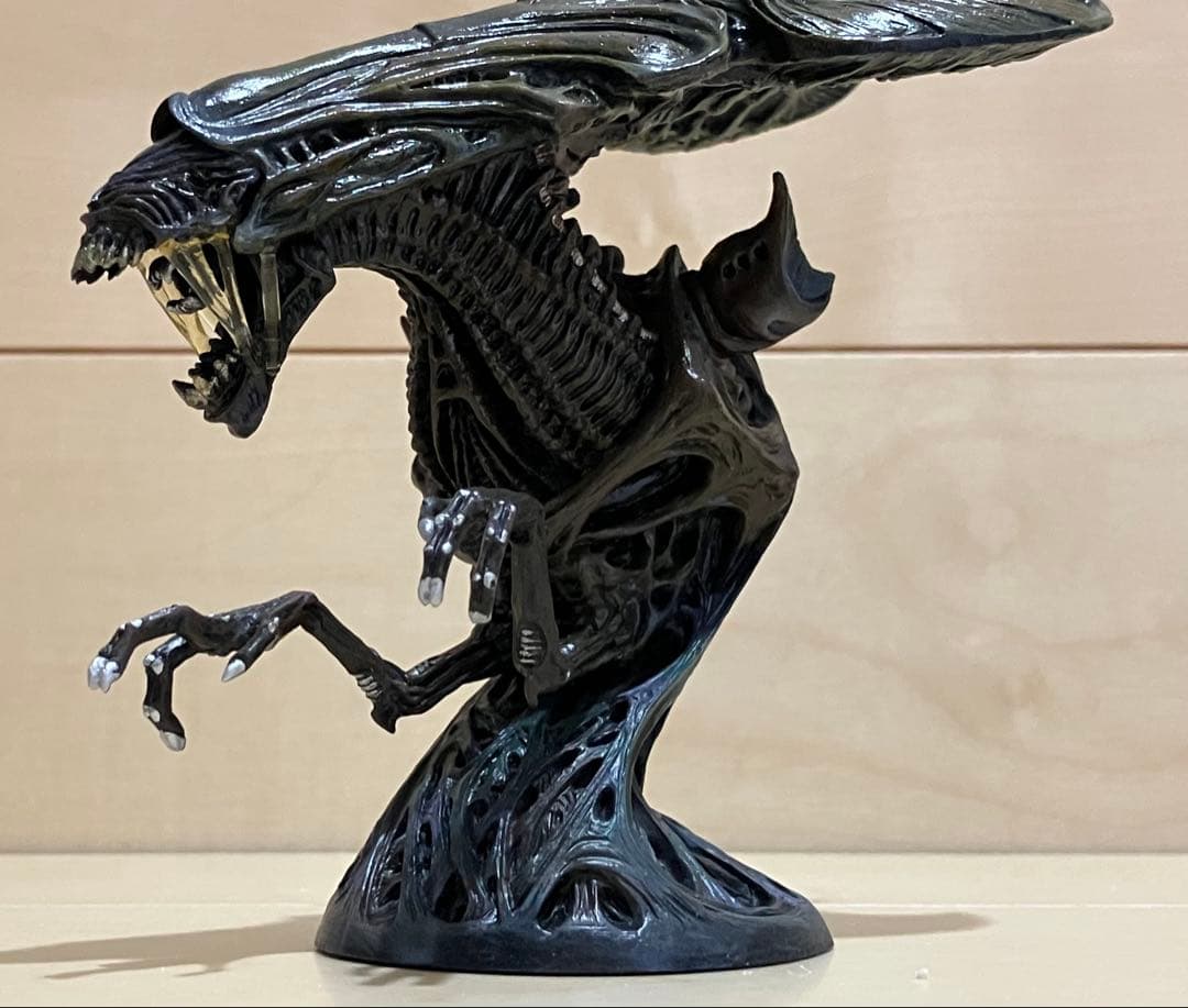 ◆希少★パリセイズ フィギュア ・エイリアンクイーン マイクロバスト