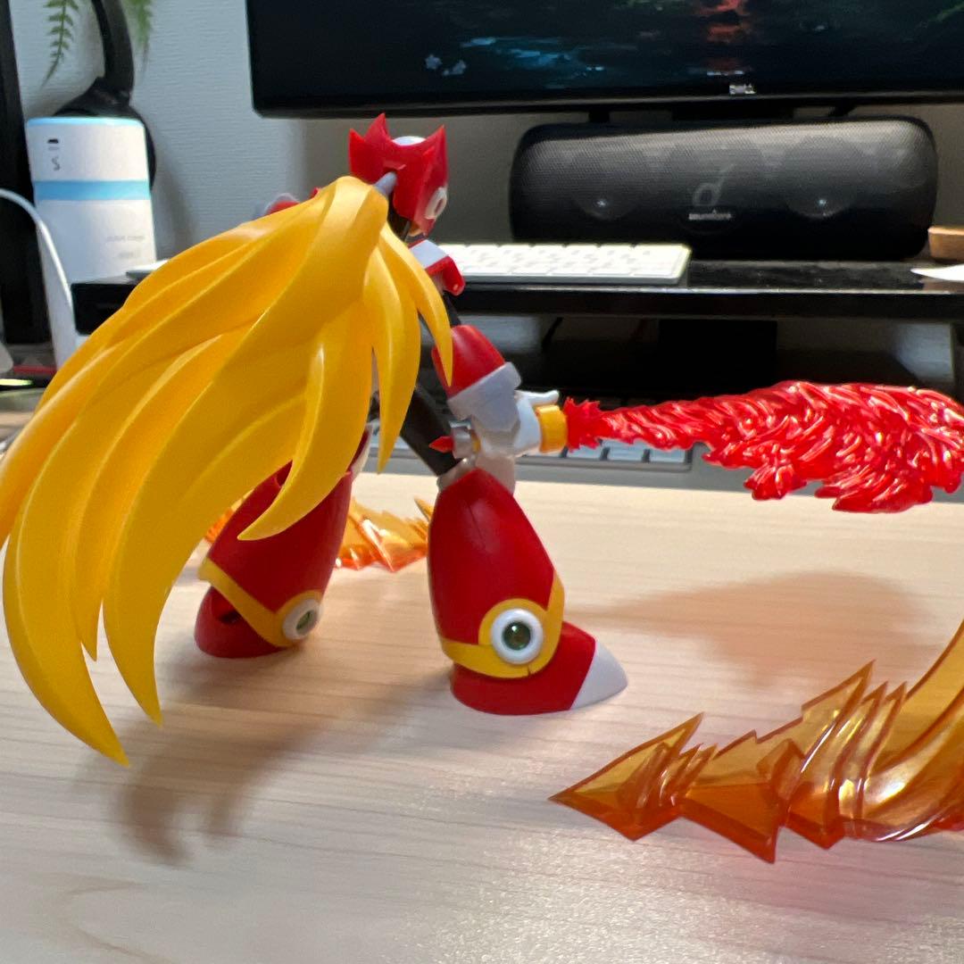 【組立済】コトブキヤ ロックマンX ゼロ プラモデル フィギュア　壽屋　龍炎刃