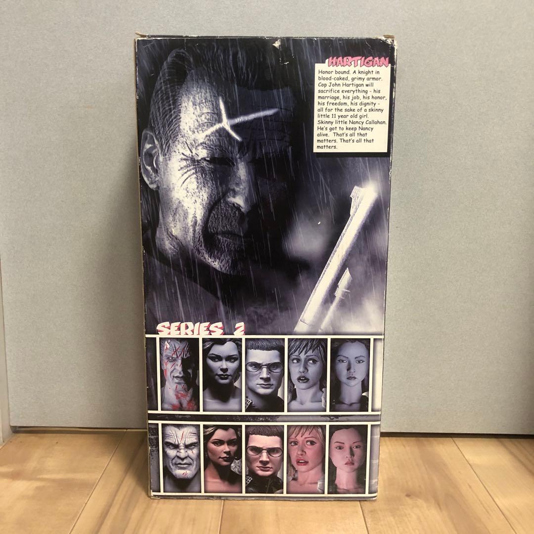 NECA シンシティ　ハーティガン　18インチサイズ フィギュア 未使用