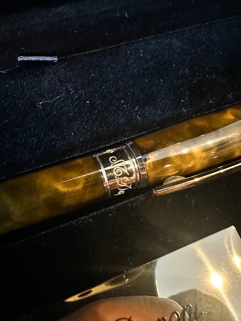 エス・テー・デュポン「ラインD ボールペン　ラージ 純正漆(ブラウンゴールド)」