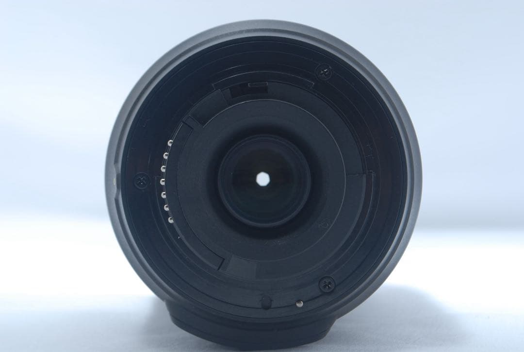 Nikon 55-200mm VR ニコン 望遠レンズ 軽量 手ブレ補正レンズ