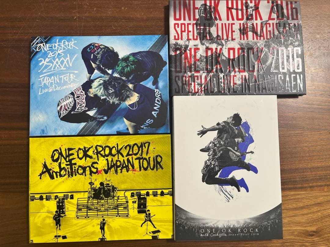 ONE OK ROCK ライブDVD、CDセット