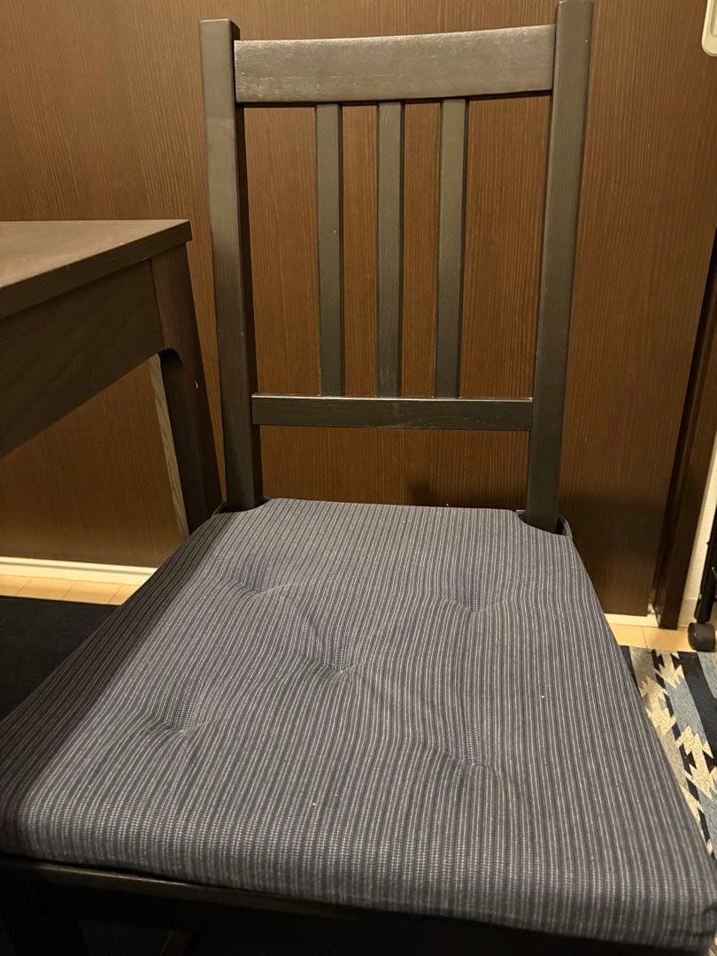 イケア 伸長式ダイニングテーブル EKEDALEN