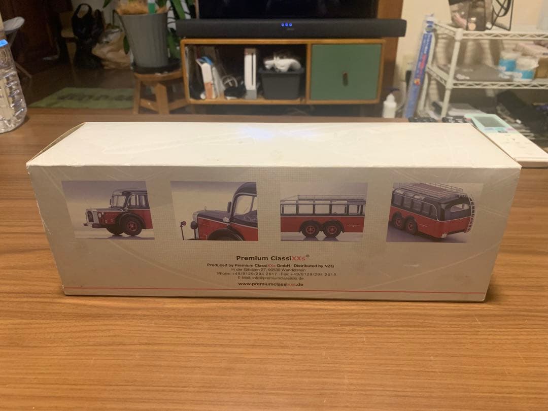 希少【プレミアムクラシックス】1/43　メルセデスベンツ O 10000 バス