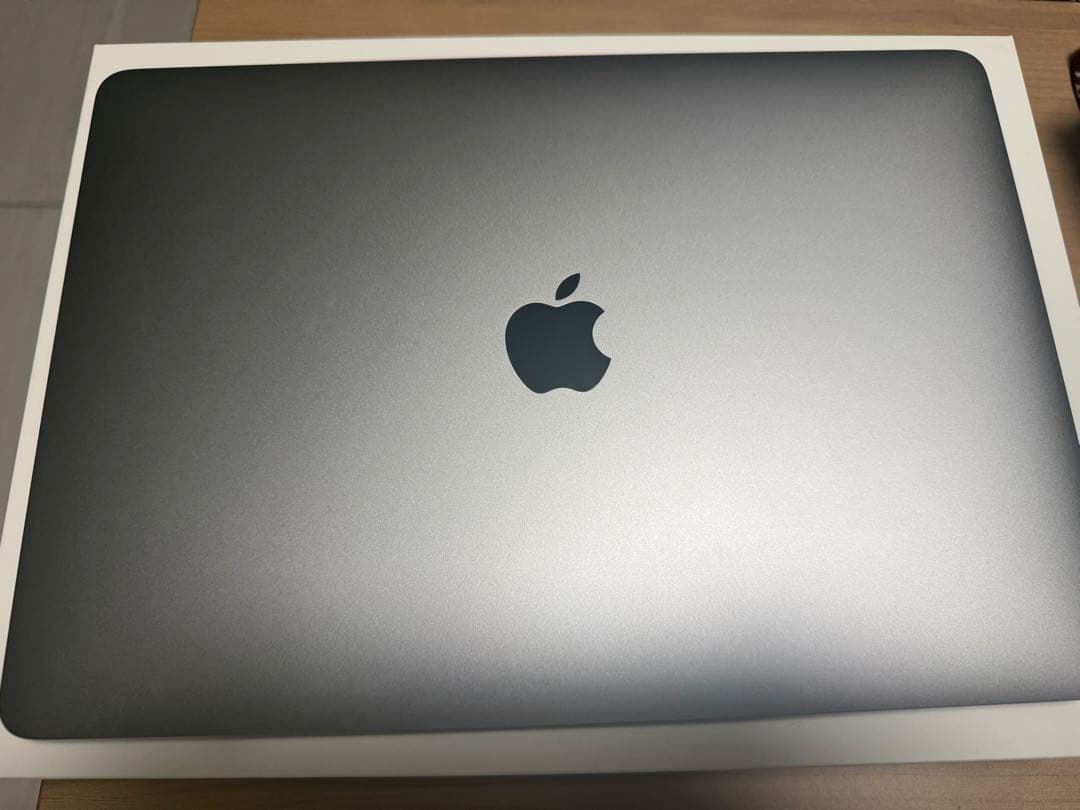 【美品】MacBook Pro M1