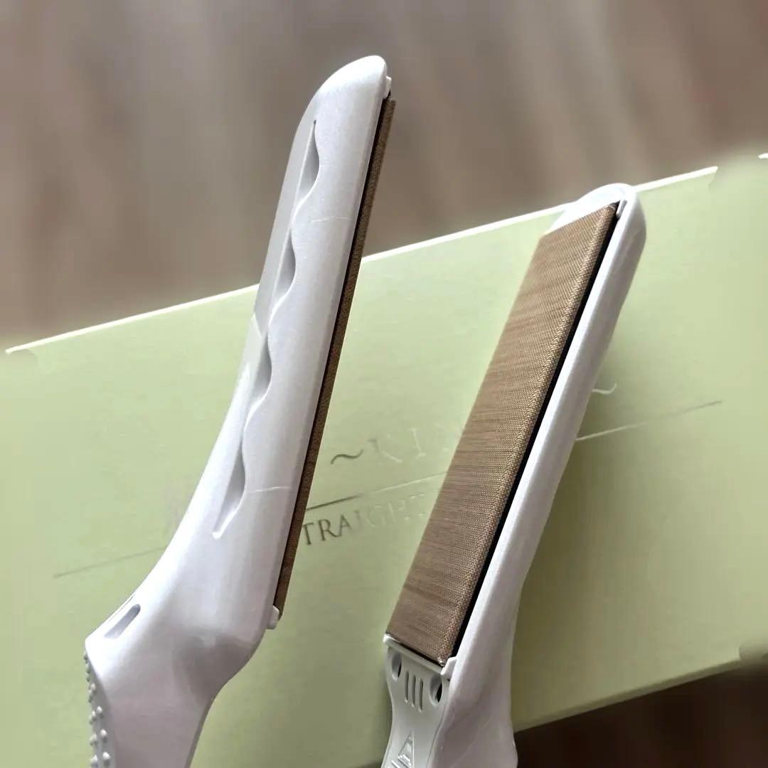 美品　絹女 KINUJO ストレートアイロン LM125