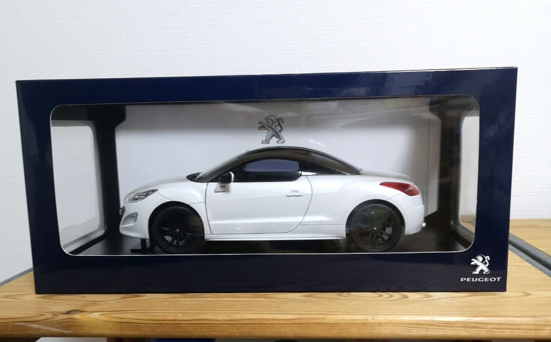 プジョー RCZ 　前期 　ディーラー正規品 　ノレブ