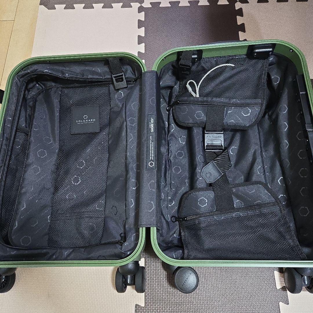 [正月値引き]Carry-on Closet（機内持込39L）時短スーツケース