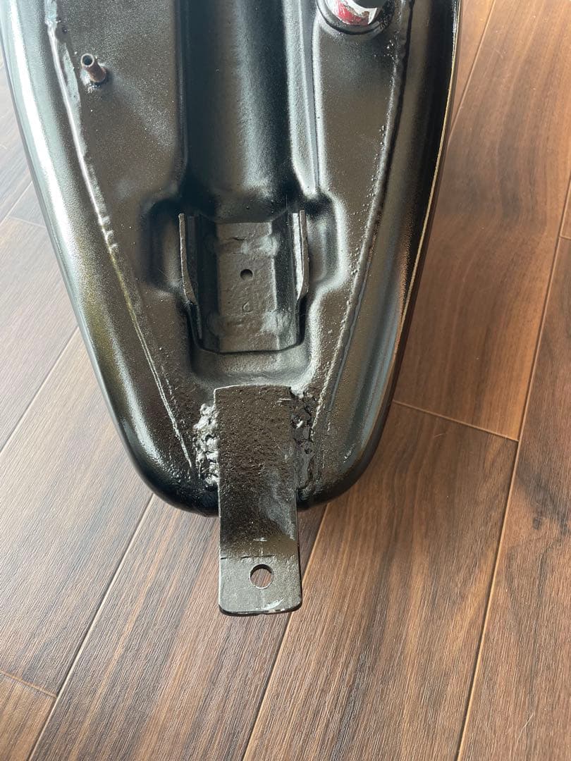 バルカン400 スポーツスター　タンク